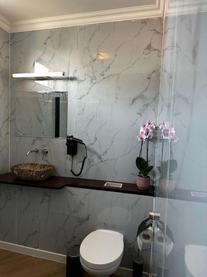 ברדה D10 Apartments מראה חיצוני תמונה