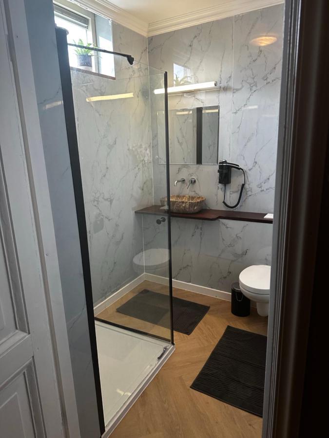 ברדה D10 Apartments מראה חיצוני תמונה
